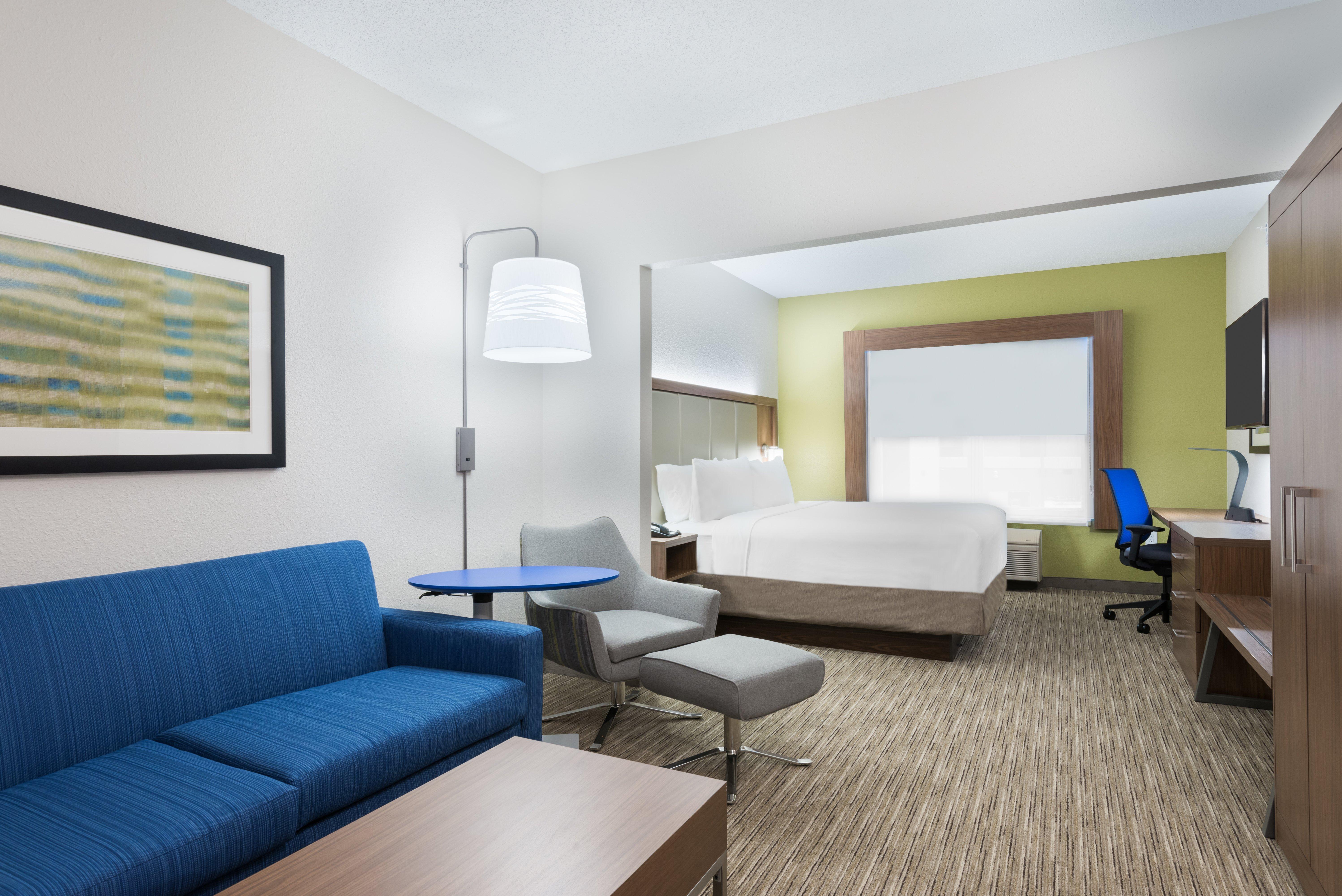 Holiday Inn Express & Suites - Columbus Airport East By Ihg Εξωτερικό φωτογραφία