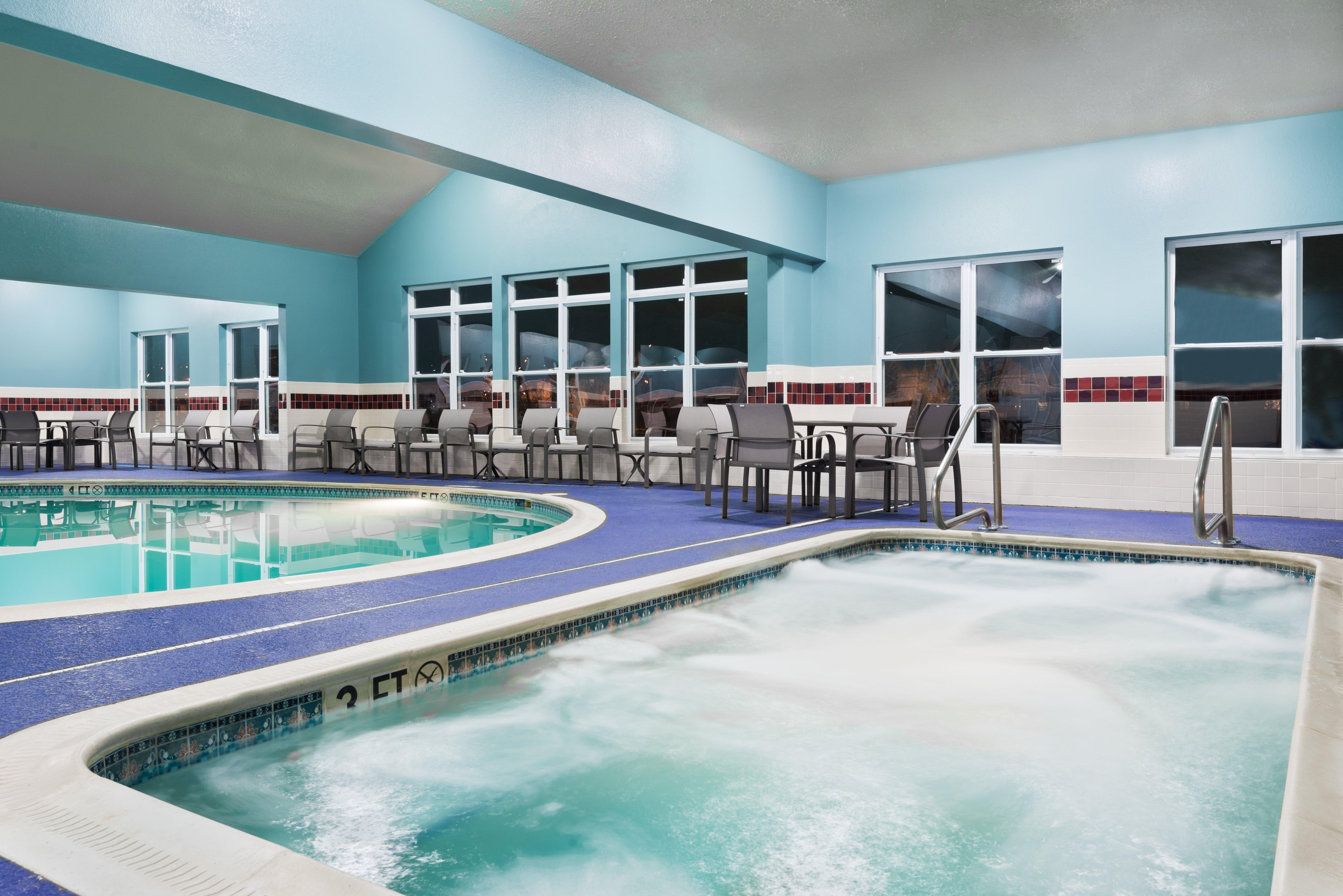Holiday Inn Express & Suites - Columbus Airport East By Ihg Εξωτερικό φωτογραφία