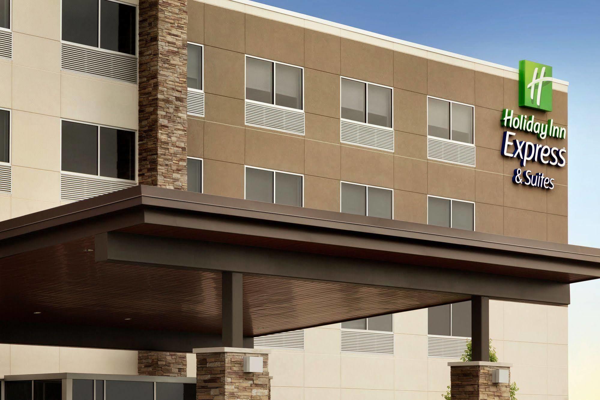 Holiday Inn Express & Suites - Columbus Airport East By Ihg Εξωτερικό φωτογραφία