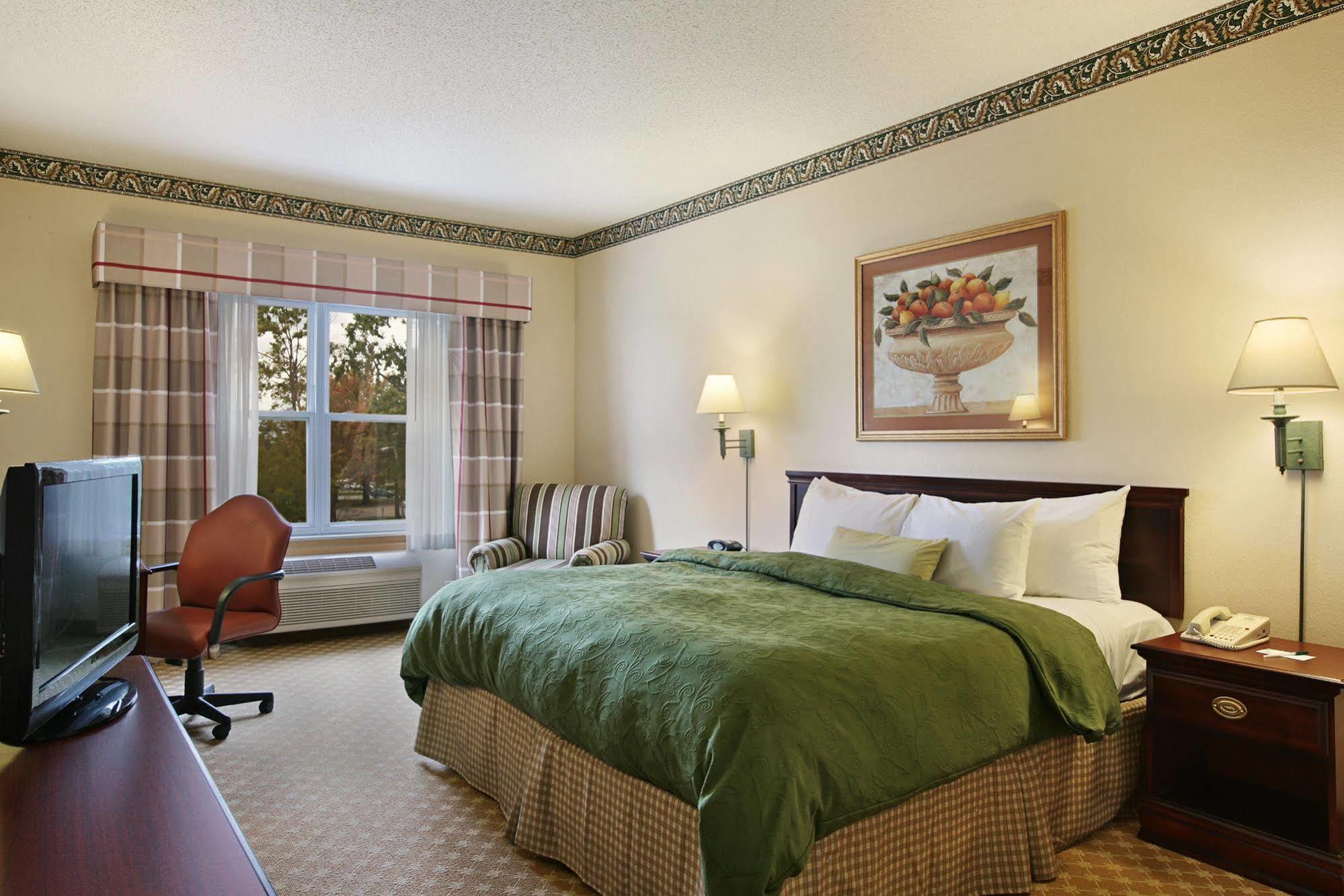 Holiday Inn Express & Suites - Columbus Airport East By Ihg Εξωτερικό φωτογραφία